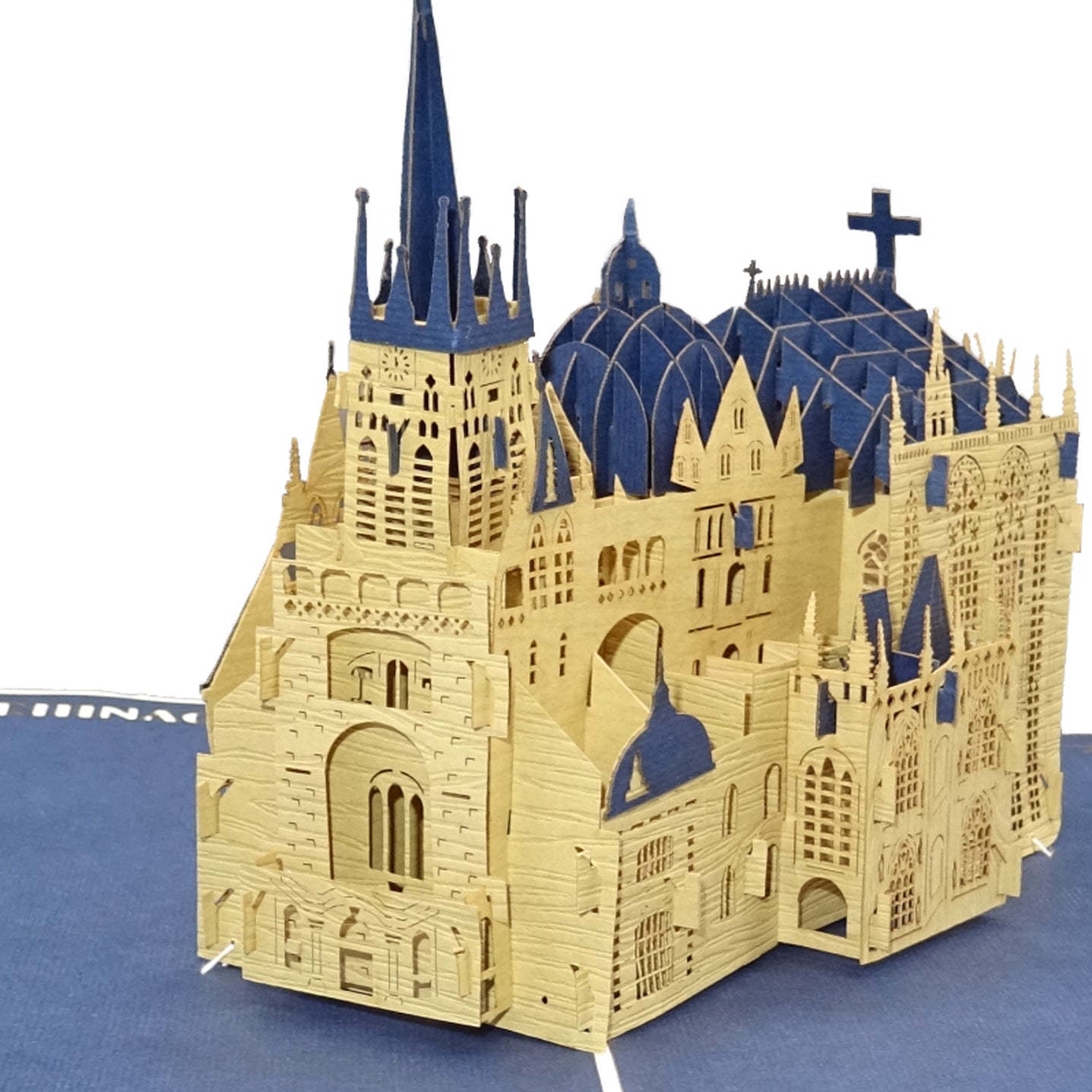 Pop Up Weihnachtskarte "Frohe Weihnachten" mit 3D Modell Aachener Dom